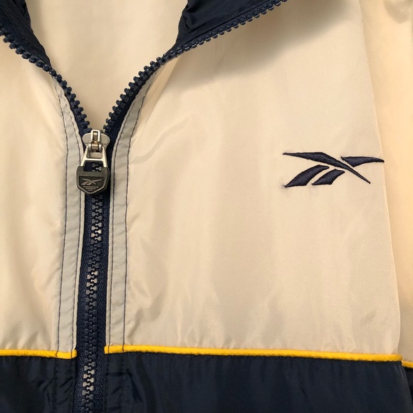 Vintage Reebok jacket - Picture 4 of 4